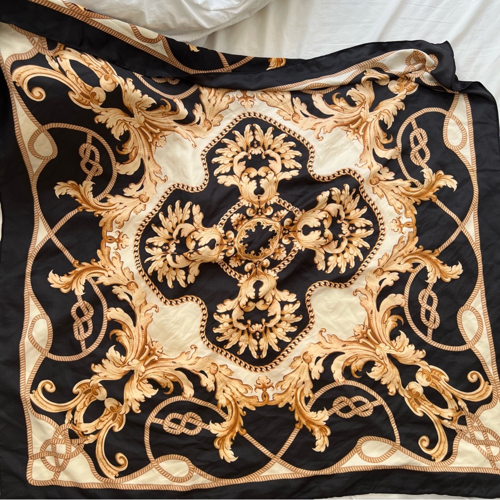 scarf / bandana